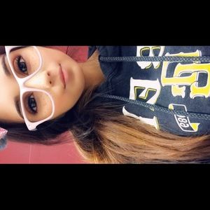 Meet your Posher, Estestefania